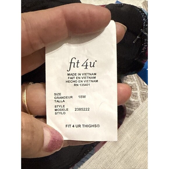 (L1) Fit 4 U Swimwear Mesh Flyaway Floral over Black 1-piece Sizes 22W,18w - Picture 5 of 11